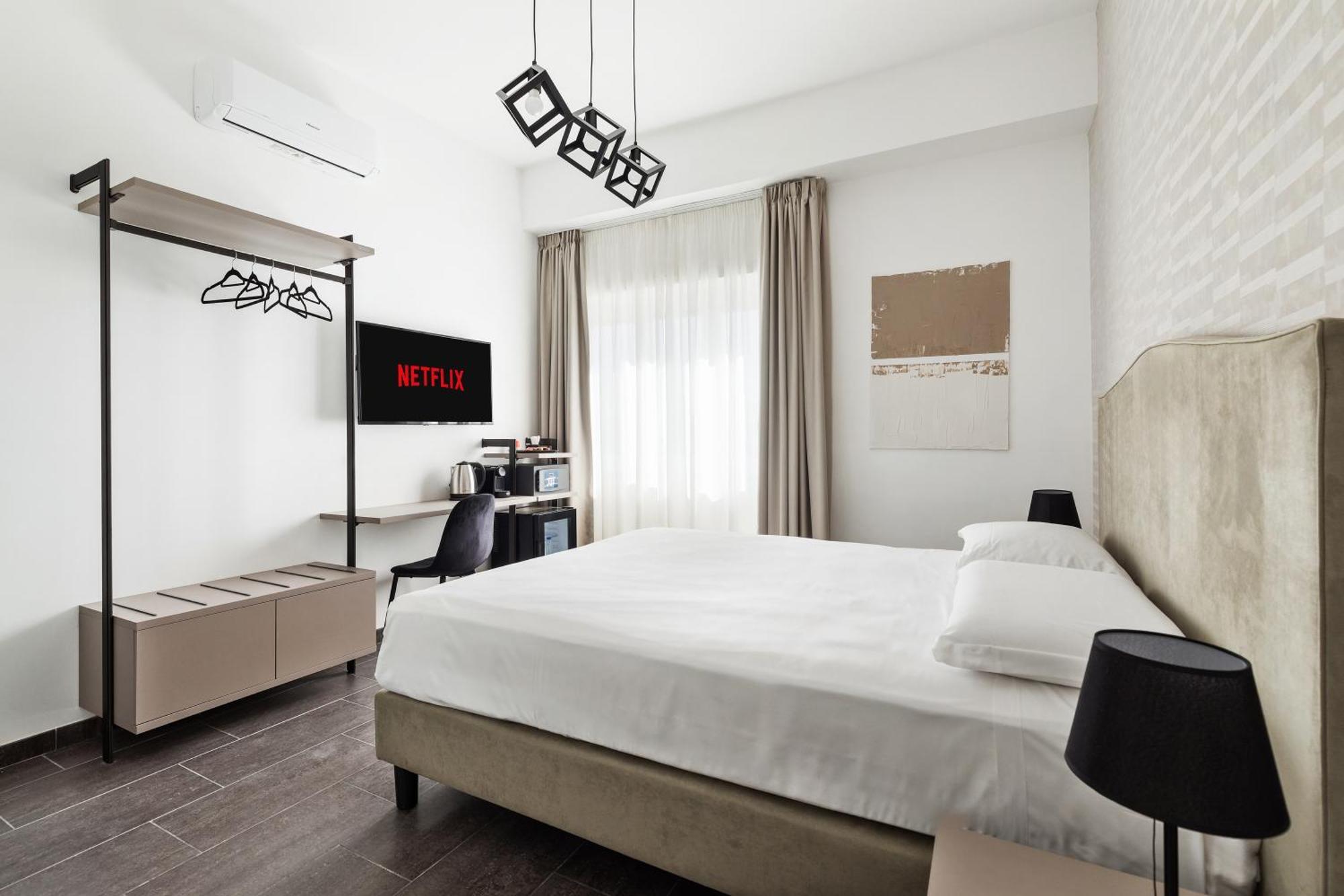 Adelante Rooms San Giovanni Roma Exterior foto
